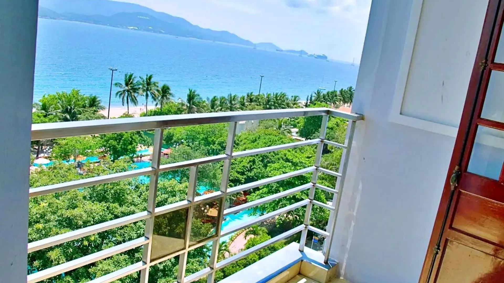 נה טראנג Hanz 96A Beach Hotel Tran Phu נה טראנג